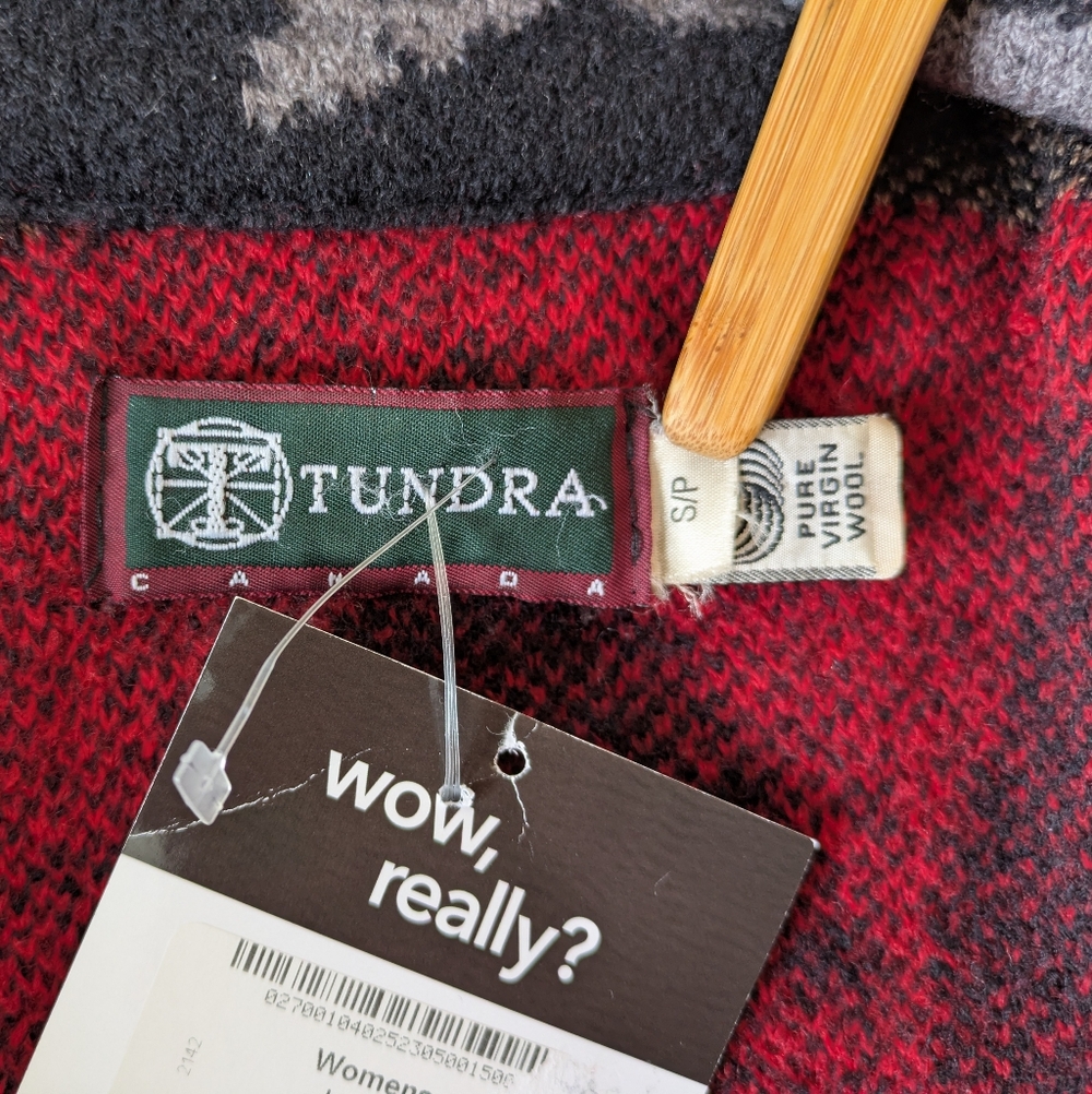 NEW, Tundra Canada Wool Vintage Cardigan With Indigenous Inspired Pattern NWT - Picture 2 of 12